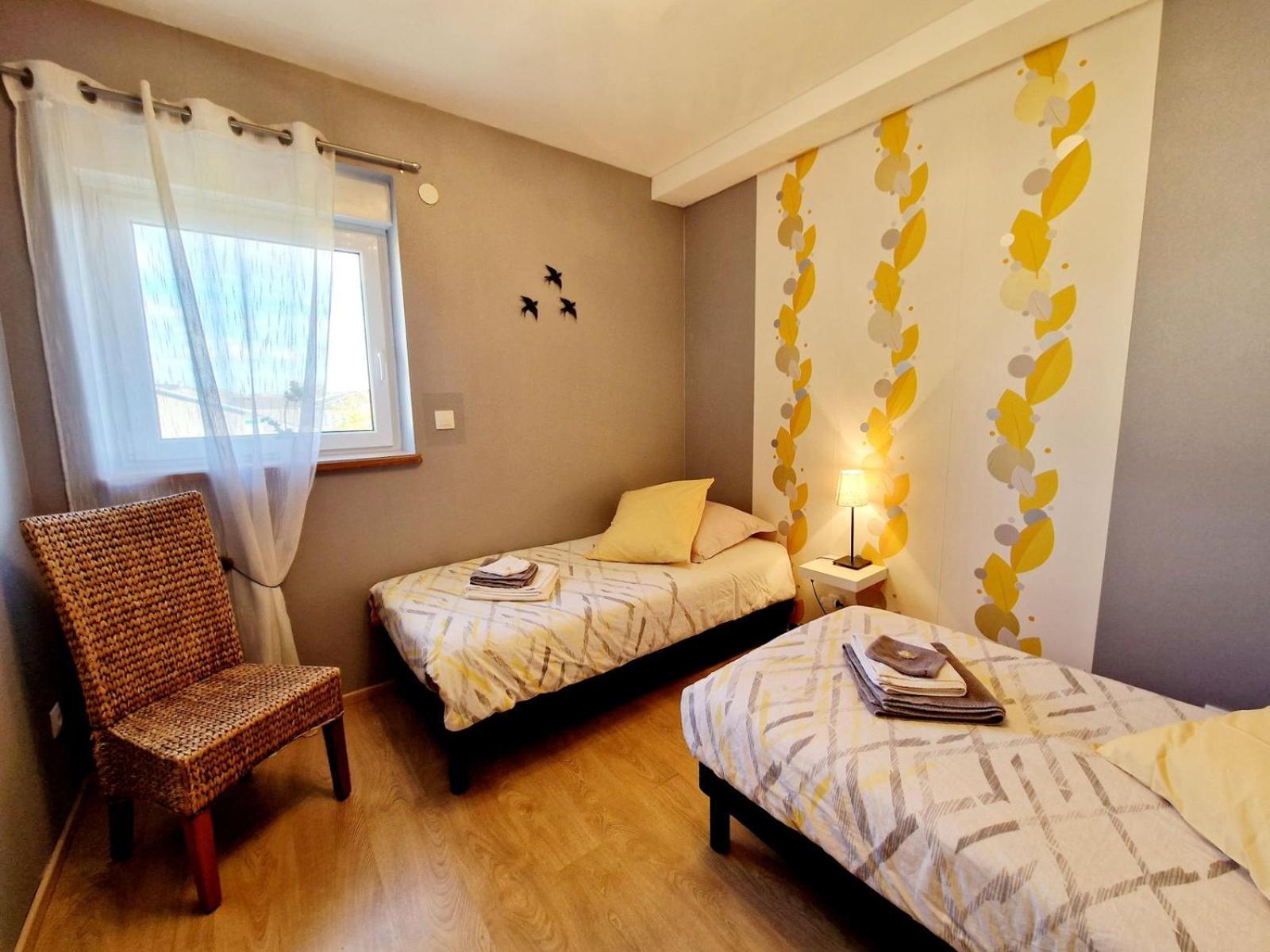 Bed and Breakfast Les Jardins De La Grange Rezonville Exteriér fotografie