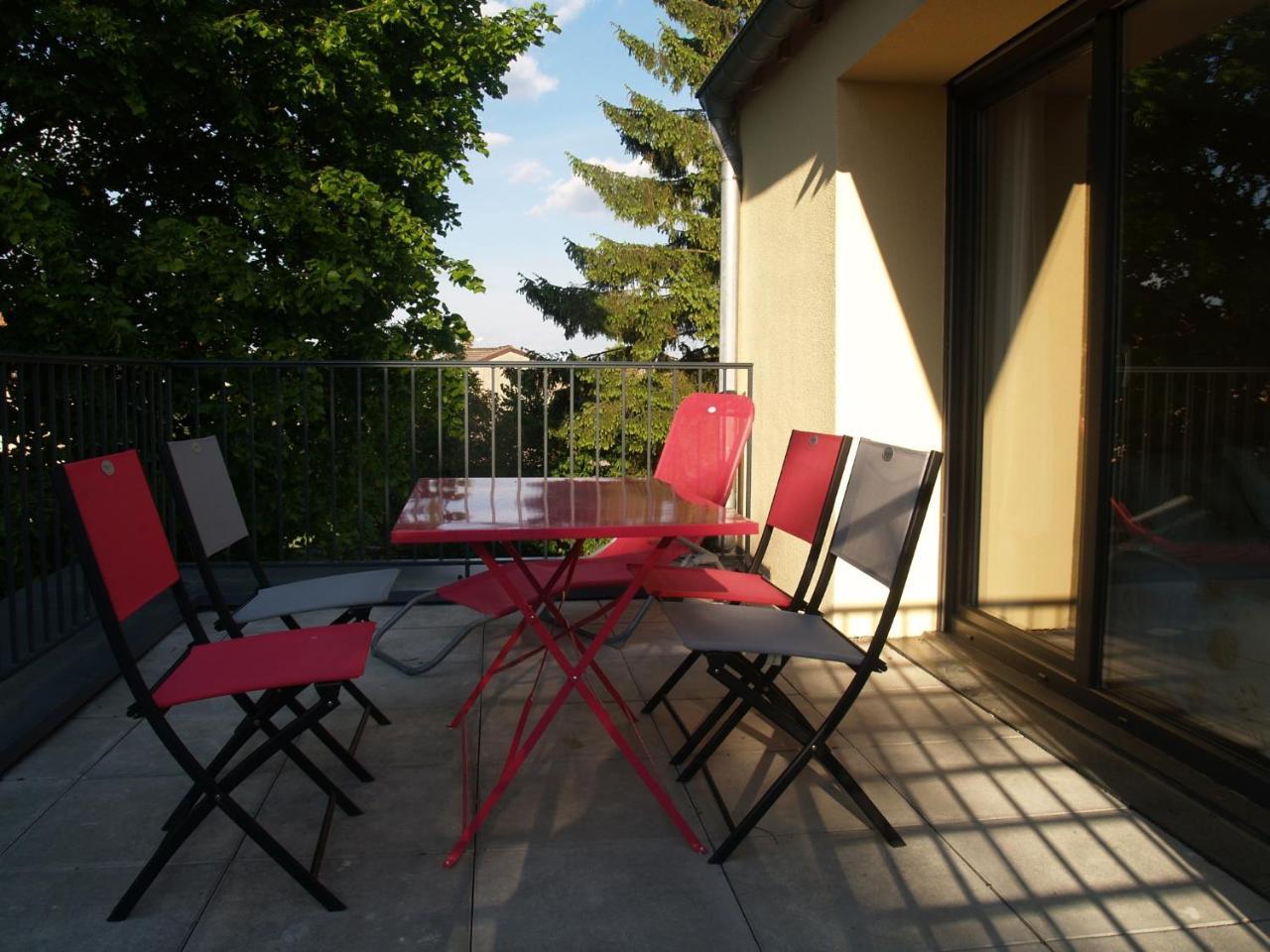 Bed and Breakfast Les Jardins De La Grange Rezonville Exteriér fotografie